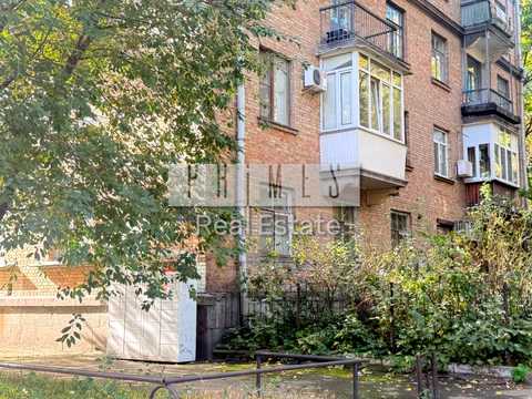 коммерческая по адресу Леоніда Первомайського ул., 4