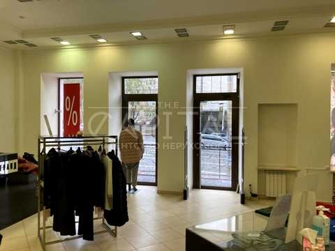 комерційна за адресою Антоновича вул. (Горького), 1