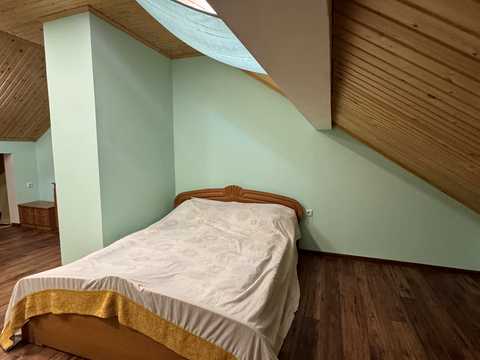 квартира за адресою Андрія Мельника вул., 1-А