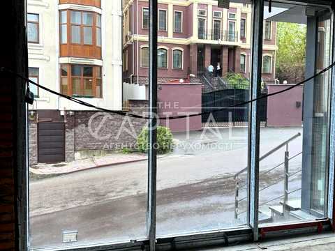 коммерческая по адресу Лукьяновская ул., 22