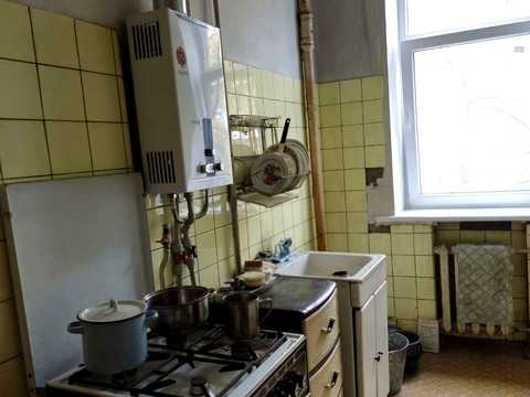 квартира за адресою Леоніда Каденюка просп. (Юрія Гагаріна), 4
