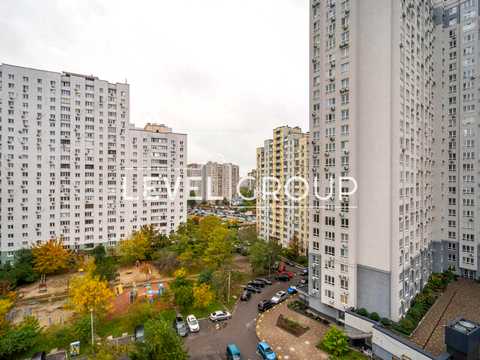 квартира по адресу Драгоманова ул., 12-А