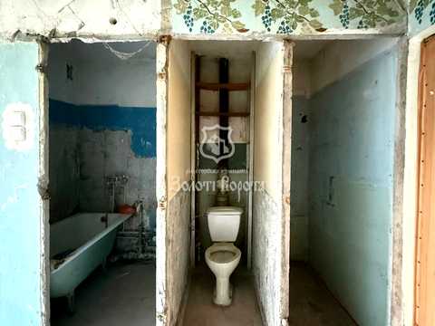 комерційна за адресою Київ, Звіринецька вул., 61