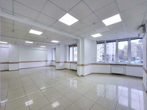 комерційна за адресою Берестейський просп. (Перемоги), 121-А