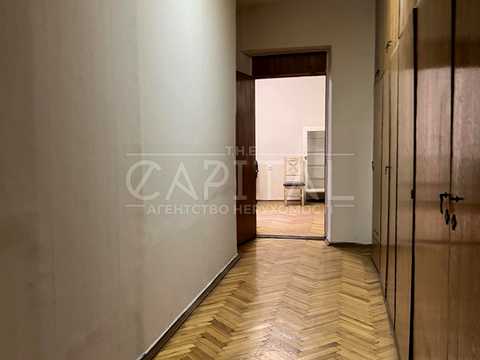 коммерческая по адресу Крещатик ул. (Kreschatic), 4