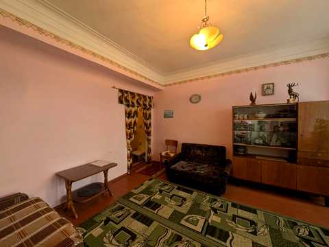 квартира по адресу Митрополита Шептицького ул. (Суворова), 3