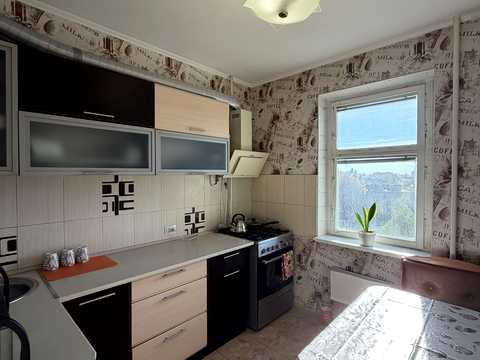 квартира за адресою Чорних Запорожців вул. (Короленка), 68