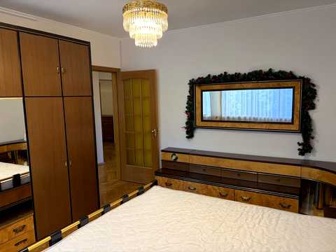 квартира за адресою Михайла Омеляновича-Павленка вул. (Суворова), 11