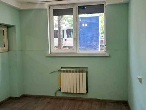 коммерческая по адресу Вячеслава Черновола ул., 10