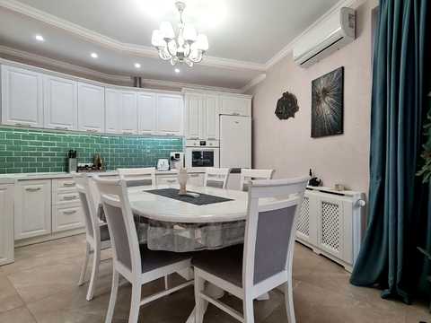 квартира за адресою Академіка Глушкова просп., 9-В