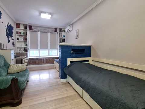 квартира за адресою Академіка Глушкова просп., 9-В