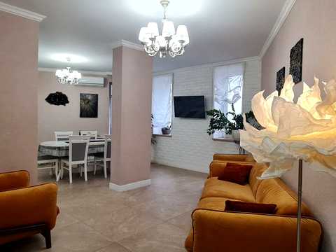 квартира за адресою Академіка Глушкова просп., 9-В