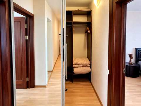 квартира по адресу Оболонский просп., 14-А
