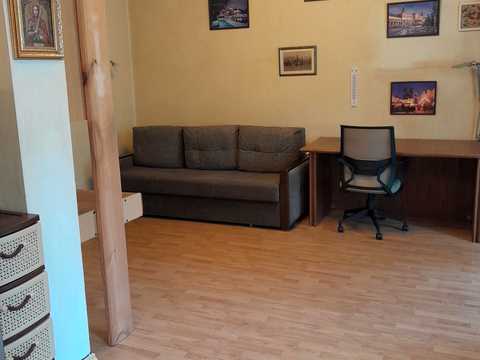 квартира за адресою Вокзальна вул. (Петровського), 8