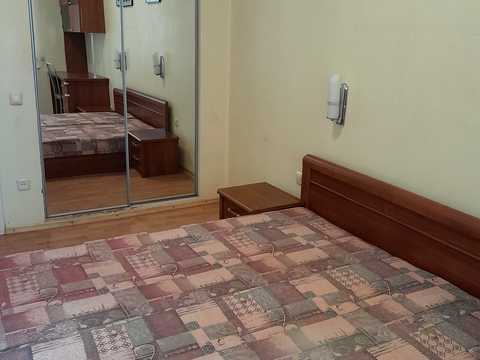 квартира за адресою Вокзальна вул. (Петровського), 8