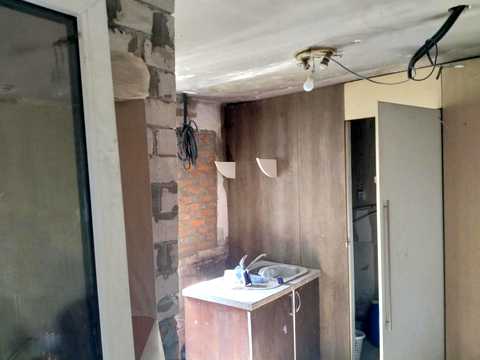 будинок за адресою с. Нові Петрівці, кірова