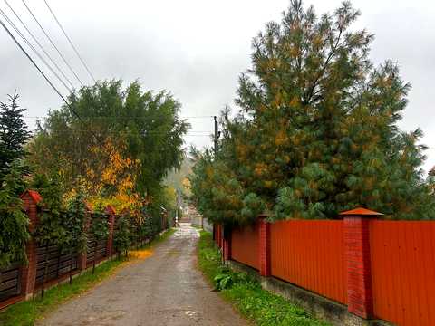 дом по адресу Василя Сухомлинського ул., 2