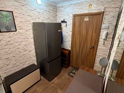квартира за адресою Калинова вул., 74