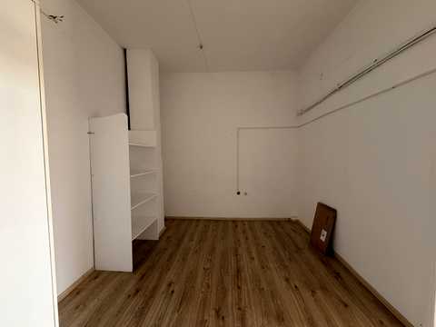 комерційна за адресою Вінниця, Коцюбинського просп., 28