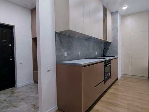 квартира по адресу Краснова ул., 1-В