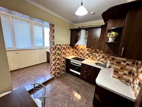 квартира за адресою Єлизавети Чавдар вул., 38