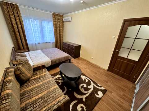 квартира за адресою Єлизавети Чавдар вул., 38