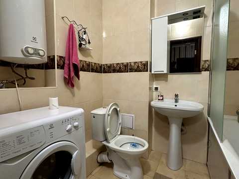 квартира за адресою Драгоманова вул., 6/1
