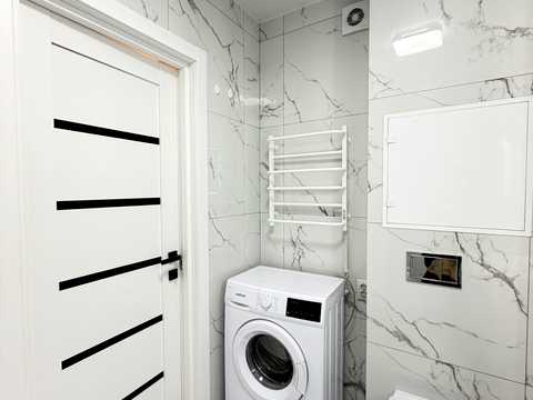 квартира за адресою Хіміків вул., 28 к16-18