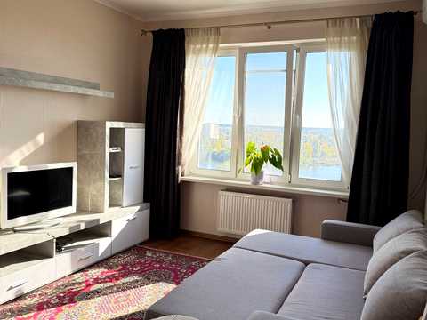 квартира за адресою Ревуцького вул., 54-Б