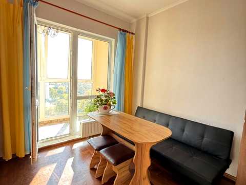 квартира за адресою Ревуцького вул., 54-Б
