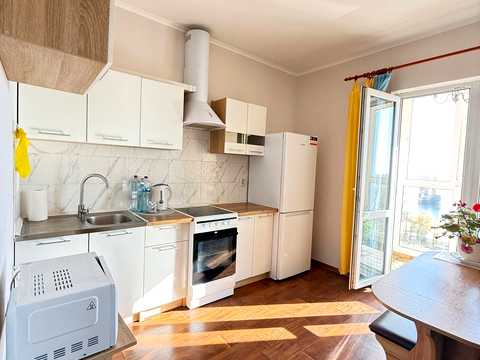 квартира за адресою Ревуцького вул., 54-Б