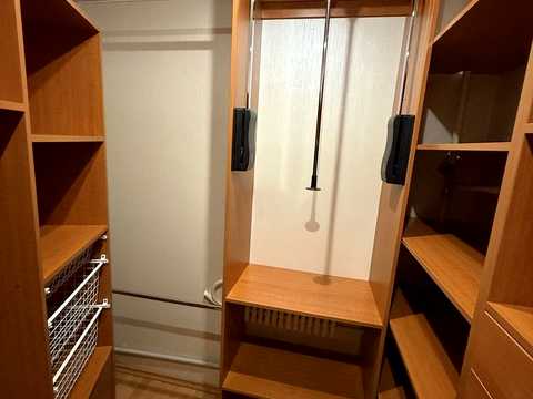 квартира по адресу Метростроителей ул., 40
