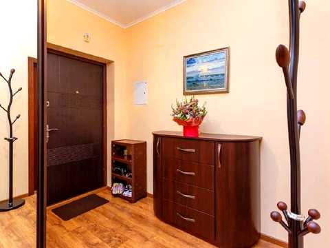 квартира за адресою Сім'ї Кульженків вул. (Петра Дегтяренка), 31-А