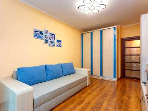 квартира за адресою Сім'ї Кульженків вул. (Петра Дегтяренка), 31-А