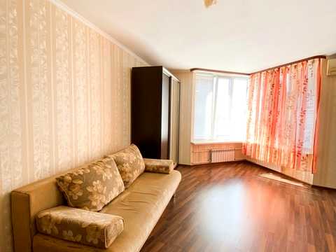 квартира за адресою Срібнокільська вул., 20