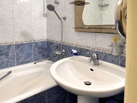 квартира по адресу Зои Гайдай ул., 3