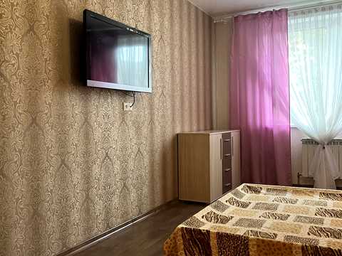 квартира за адресою Патріарха Мстислава Скрипника вул. (Миколи Островського), 40