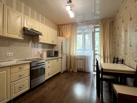 квартира за адресою Патріарха Мстислава Скрипника вул. (Миколи Островського), 40
