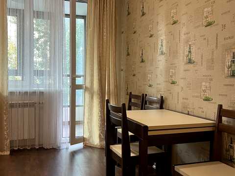 квартира за адресою Патріарха Мстислава Скрипника вул. (Миколи Островського), 40