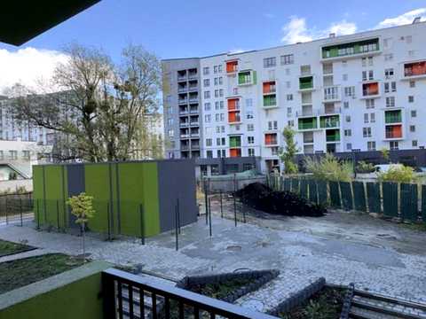 квартира за адресою Приозерна вулиця, 42