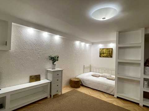 квартира за адресою Курганівська вул., 3