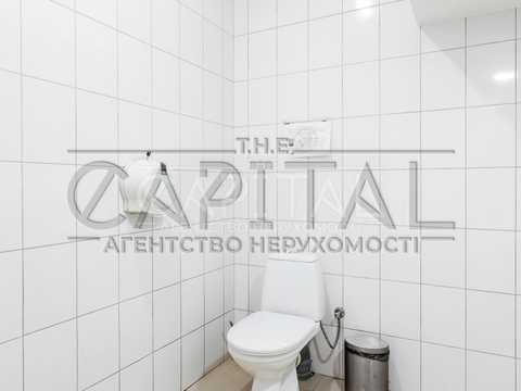 комерційна за адресою Антоновича вул. (Горького), 90-92