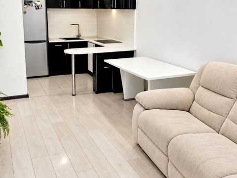 квартира за адресою Регенераторна вул., 4 к5