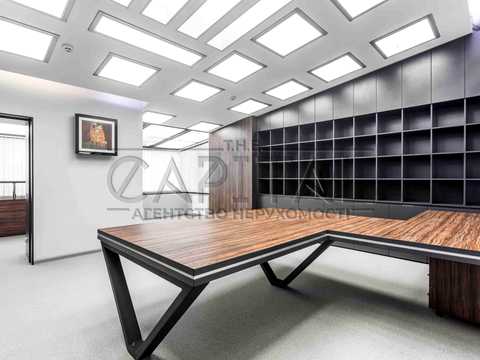 комерційна за адресою Лютеранська вул., 21