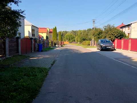 комерційна за адресою Устима Кармалюка вул., 20
