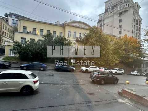 1879649843223209