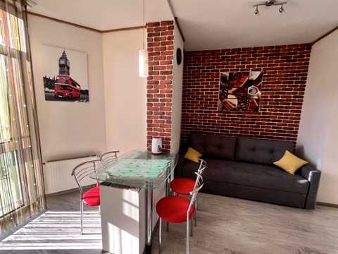 квартира за адресою Регенераторна вул., 4 к7