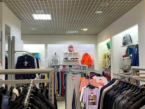 комерційна за адресою Велика Кільцева вул., 4