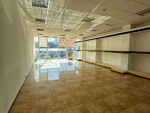комерційна за адресою Новокостянтинівська вул., 2
