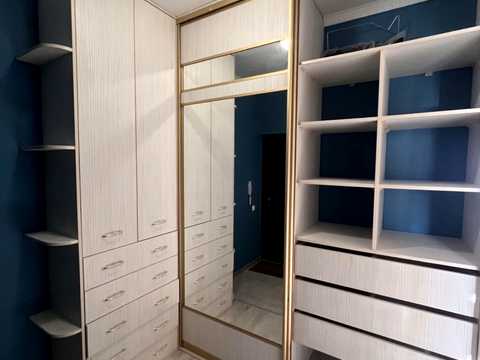 квартира за адресою Регенераторна вул., 4 к7